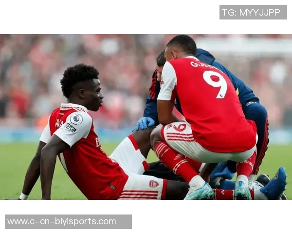 萨卡在球场上的成长之路与未来发展潜力的深度分析